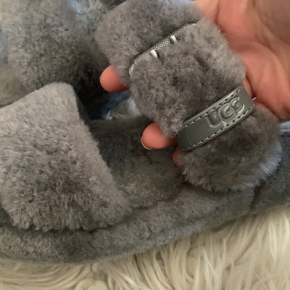 Ugg fuzz yeah sleeper sandals sz 8 euc - Picture 5 of 7